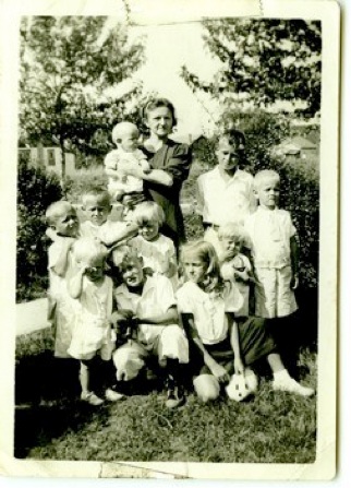 Signe with children.jpg